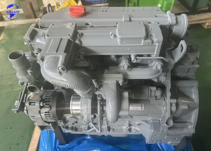 Novo motor BF4M2012C / BF4M2012 98kW, 2100 RPM para rolos vibratórios.