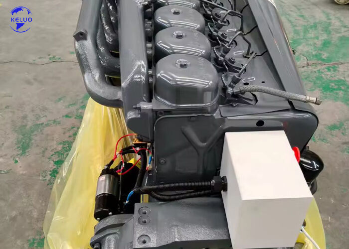 Motor diesel refrigerado a ar turboalimentado em linha durável do motor de combustão interna BF6L913 6 cilindros para equipamentos de mineração
